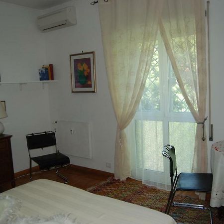 Bed and Breakfast La Badia Del Cavaliere Roma Exterior foto