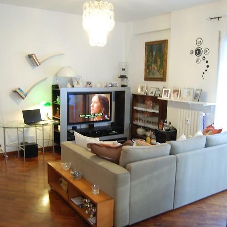 Bed and Breakfast La Badia Del Cavaliere Roma Exterior foto