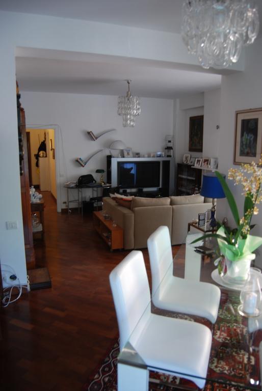 Bed and Breakfast La Badia Del Cavaliere Roma Habitación foto